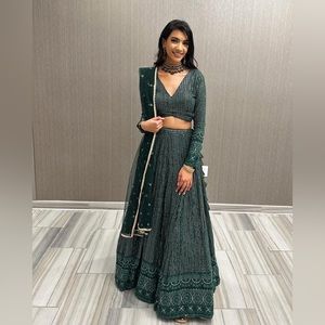 Green lehenga with cute blouse with dooriyaan